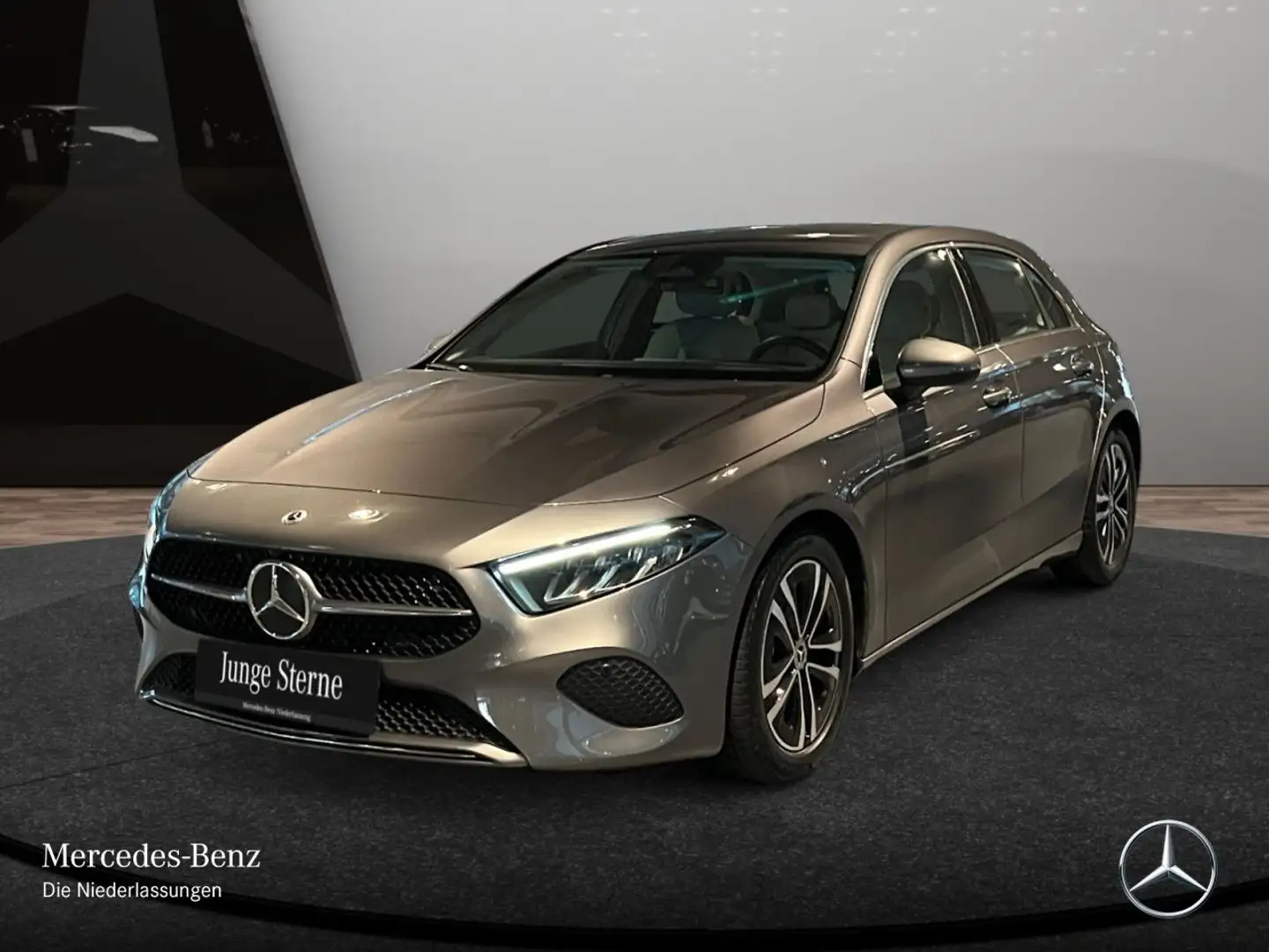 Mercedes-Benz A 180 PROGRESSIVE+LED+KAMERA+7G Grau - 2