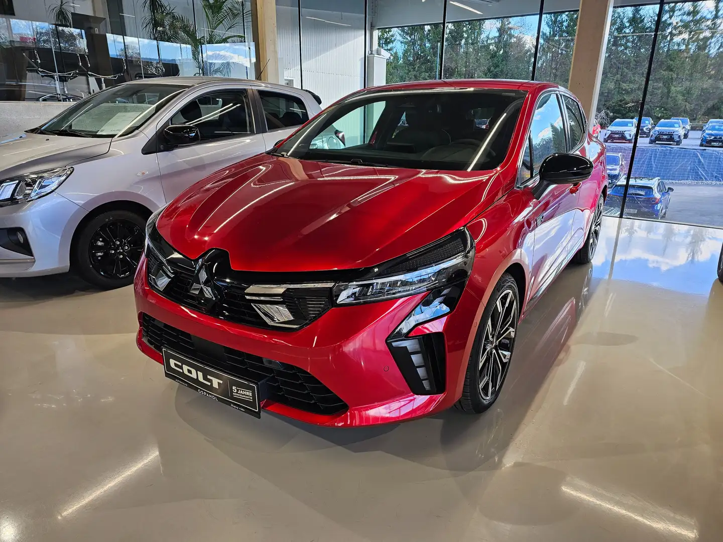 Mitsubishi Colt 1,6 HEV Diamond AT 24 Rot - 1