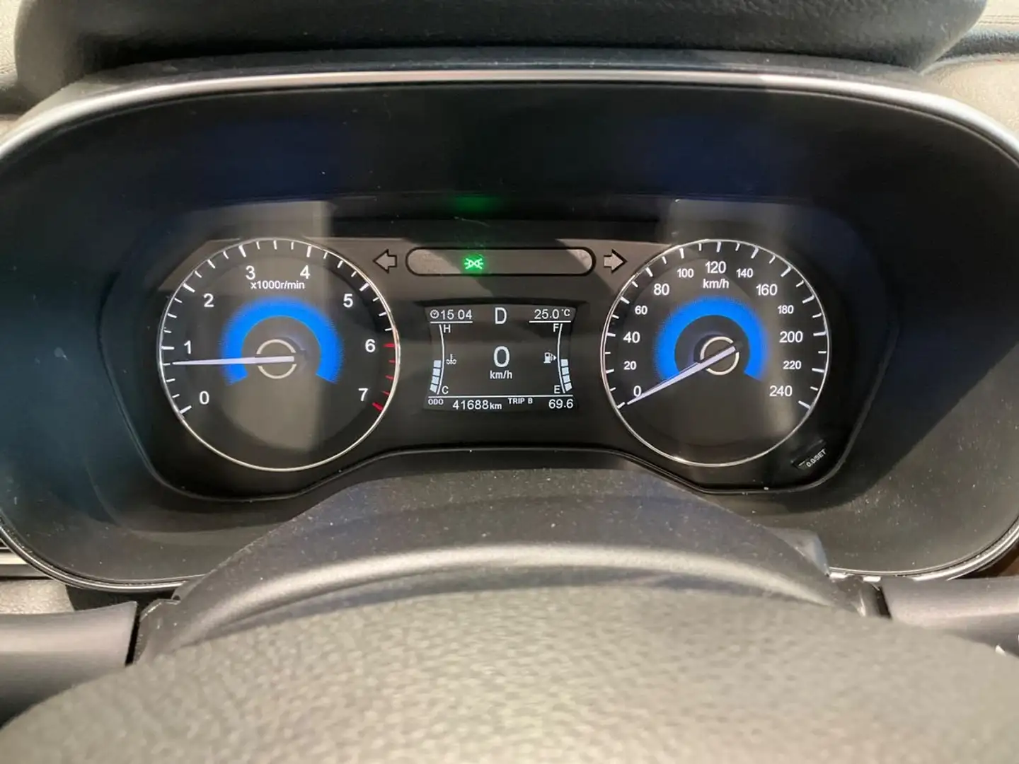 SsangYong Torres 1.5 Clever 4x2 Grau - 1