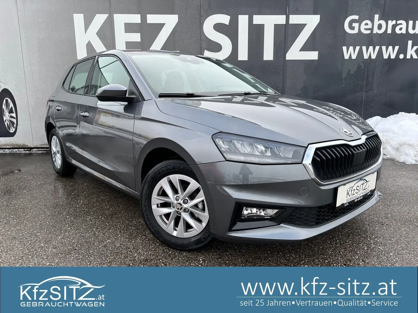 Skoda Fabia Ambition 1,0 TSI | RFK Grau - 1