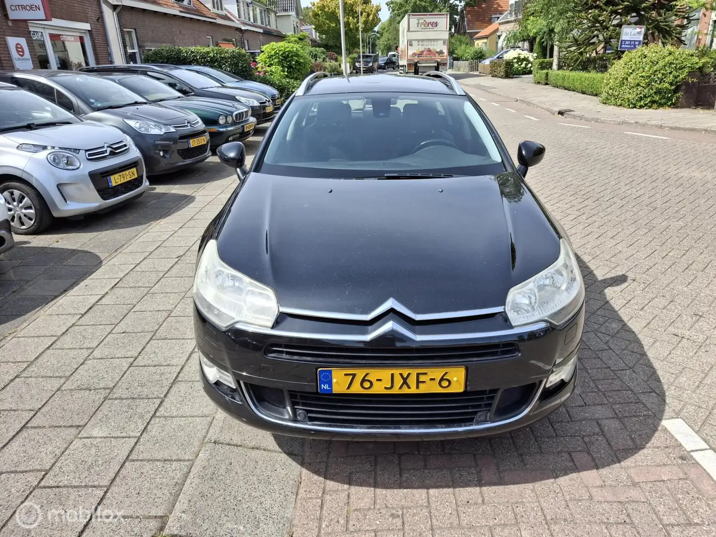 Citroen C5 Tourer 2.0 16V Comfort Zwart - 2