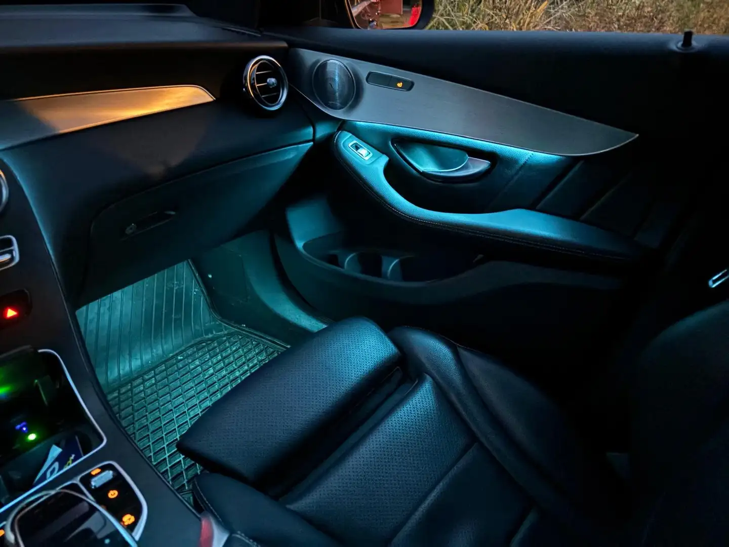 Mercedes-Benz GLC 250 GLC 250 d 4Matic Distronic Burmester ILS AHK Braun - 2