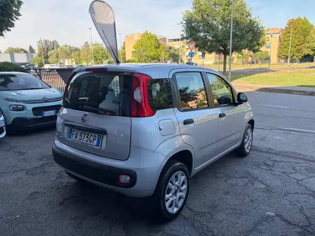 Fiat Panda view 4