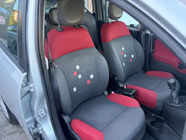 Fiat Panda view 10
