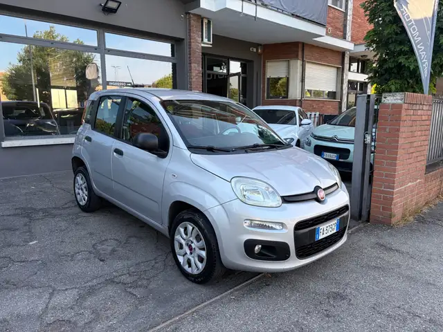 Fiat Panda view 3