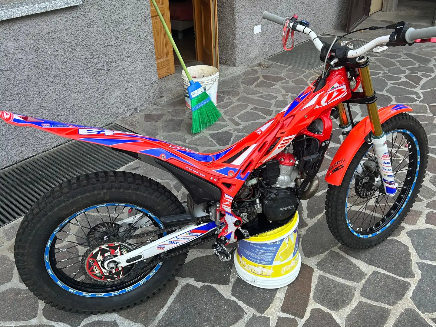 Beta Evo 300 Factory 2tempi Rouge - 2