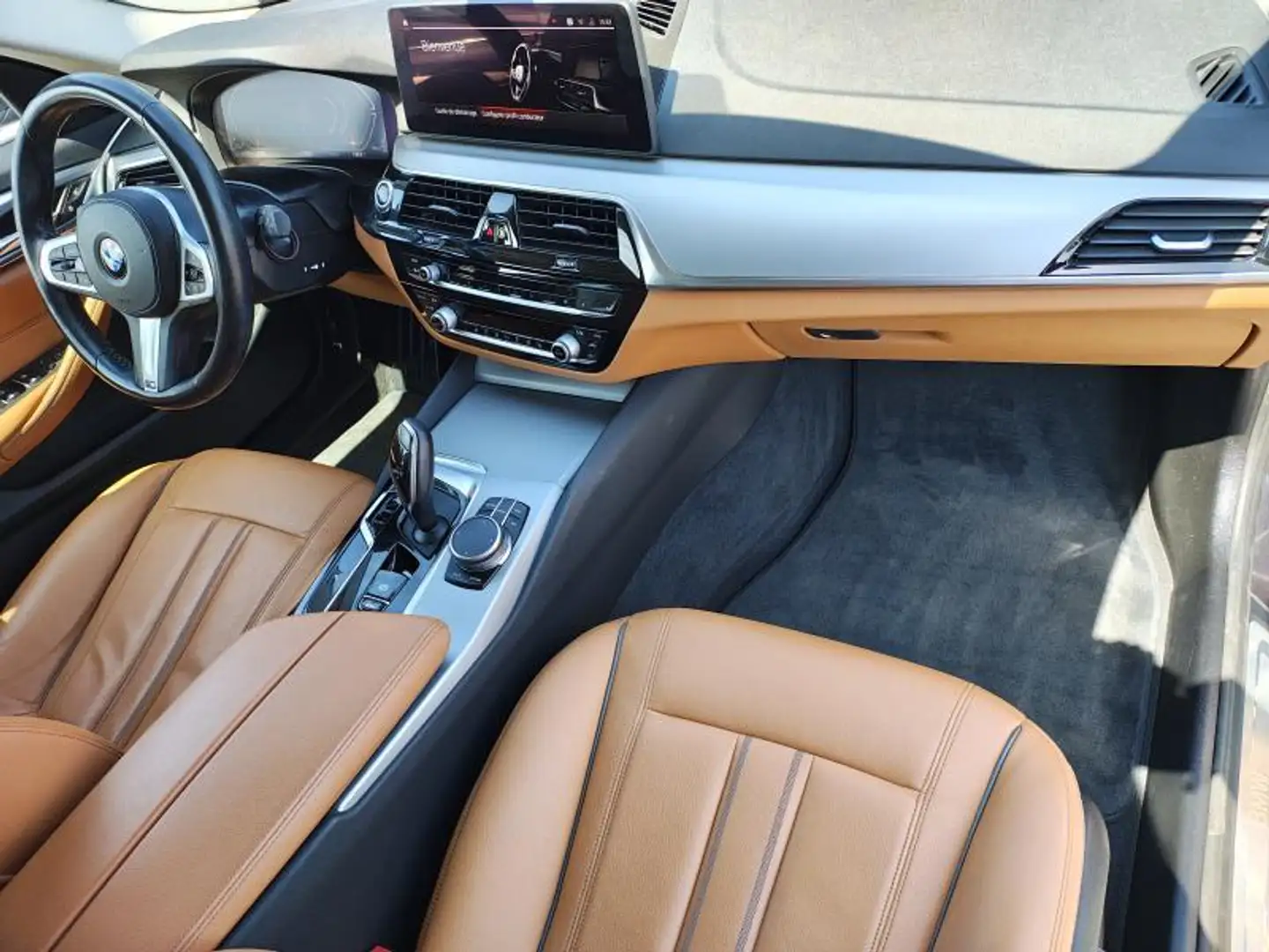 BMW 518 Auto / Touring / Volant M Gris - 2