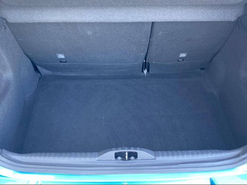 Citroen C3 1.2 PT 110 EAT6 Shine — photo 10