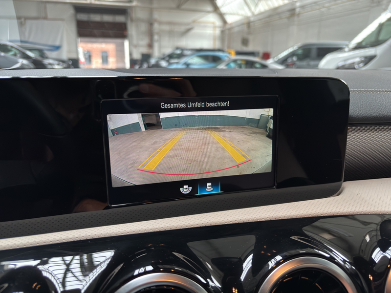 Mercedes-Benz CLA 180 Leder Navi Kamera 1.Hd — photo 9