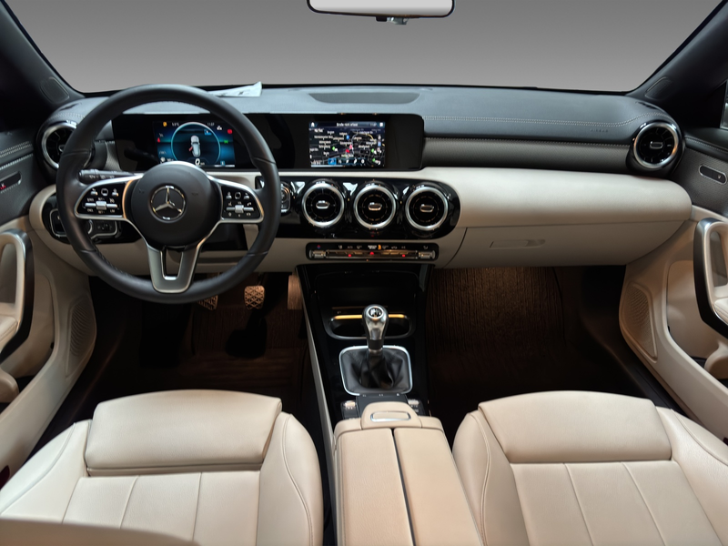 Mercedes-Benz CLA 180 Leder Navi Kamera 1.Hd — photo 11