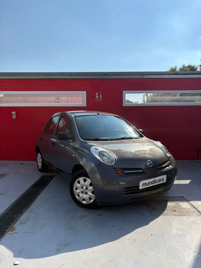 Nissan Micra 1.2 Visia Gris - 2