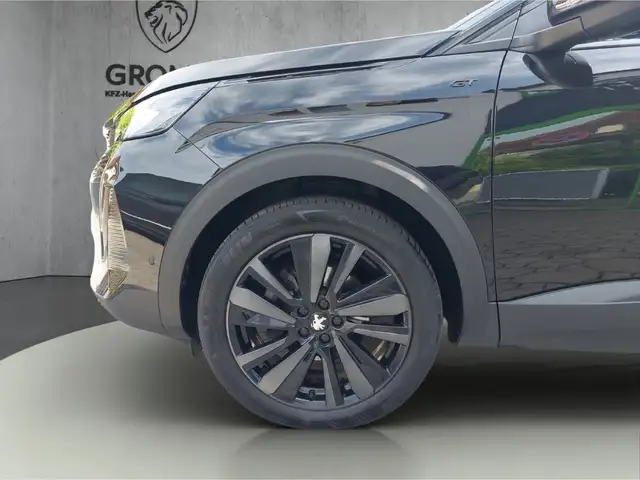 Peugeot 3008 view 11