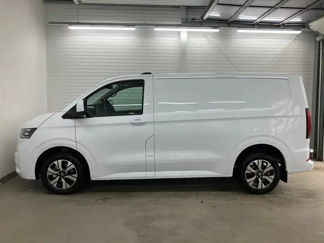 Volkswagen T7 Transporter VW Transporter T7 Kastenwagen TDI 4MOTION Ansicht 4