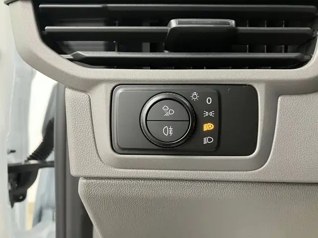 Volkswagen T7 Transporter VW Transporter T7 Kastenwagen TDI 4MOTION Ansicht 14