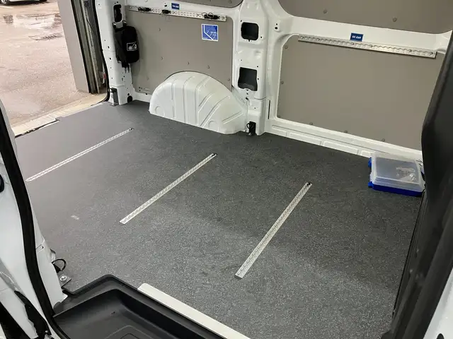 Volkswagen T7 Transporter VW Transporter T7 Kastenwagen TDI 4MOTION Ansicht 19