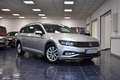 Volkswagen Passat 2.0 TDI Business Aut. Navi LED ACC Kamera Silber - thumbnail 1