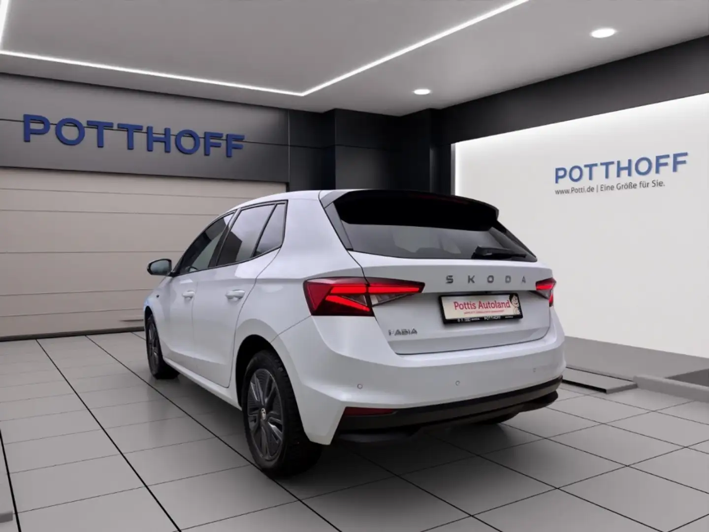 Skoda Fabia 1.0 TSI DSG SELECTION NAVI PANO KLIMA PDC Weiß - 2