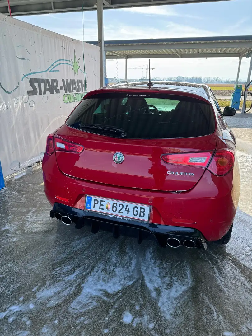 Alfa Romeo Giulietta Super 1,4 TB mit Veloce Paket Rot - 2