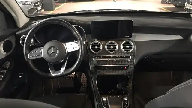 Mercedes-Benz GLC view 8