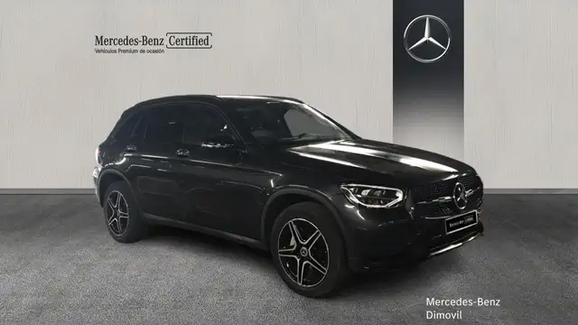 Mercedes-Benz GLC view 3