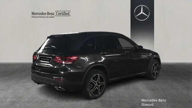 Mercedes-Benz GLC view 2
