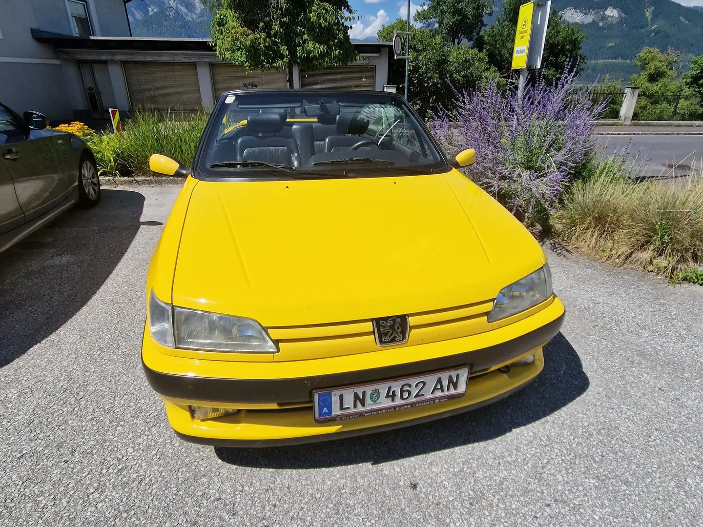 Peugeot 306 306 Cabrio 1,8i St. Tropez žuta - 1