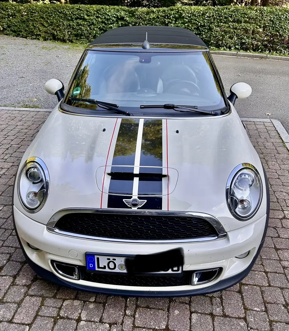 MINI Cooper SD Cabrio Cooper SD bijela - 1
