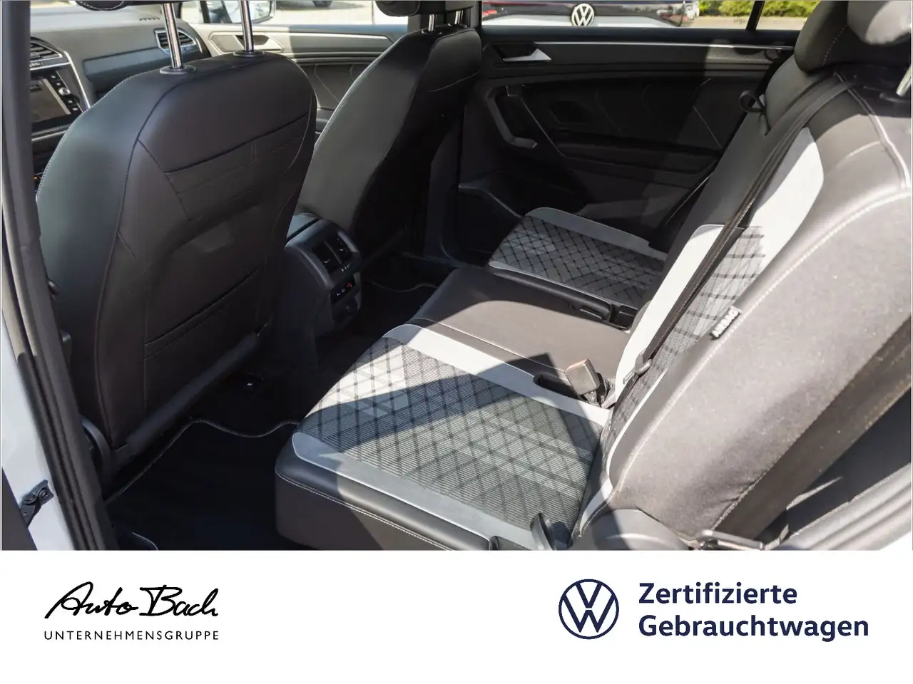 Volkswagen Tiguan Allspace 2.0 TSI DSG R-Line 4MOTION, Pano 16