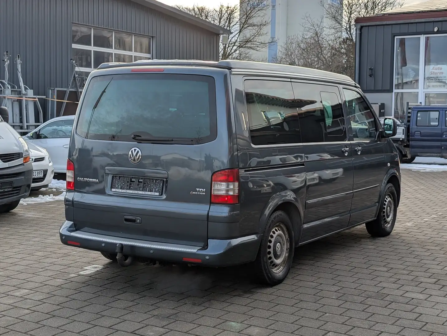 Volkswagen T5 California - 2