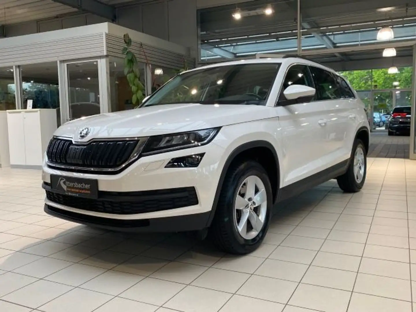 Skoda Kodiaq Ambition 2.0 TDI DSG 4x4 Navi Kamera LED Weiß - 2