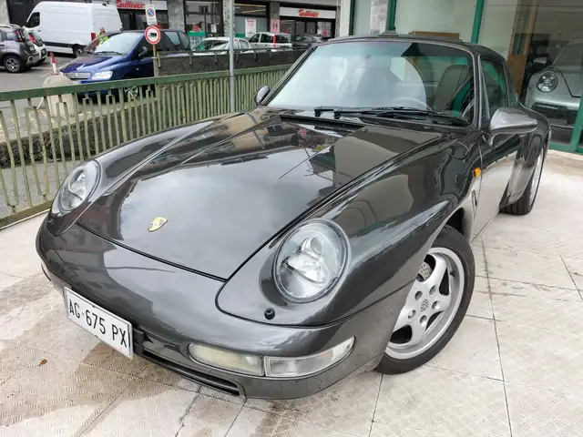 Porsche 993 911 Coupe 3.6 Carrera