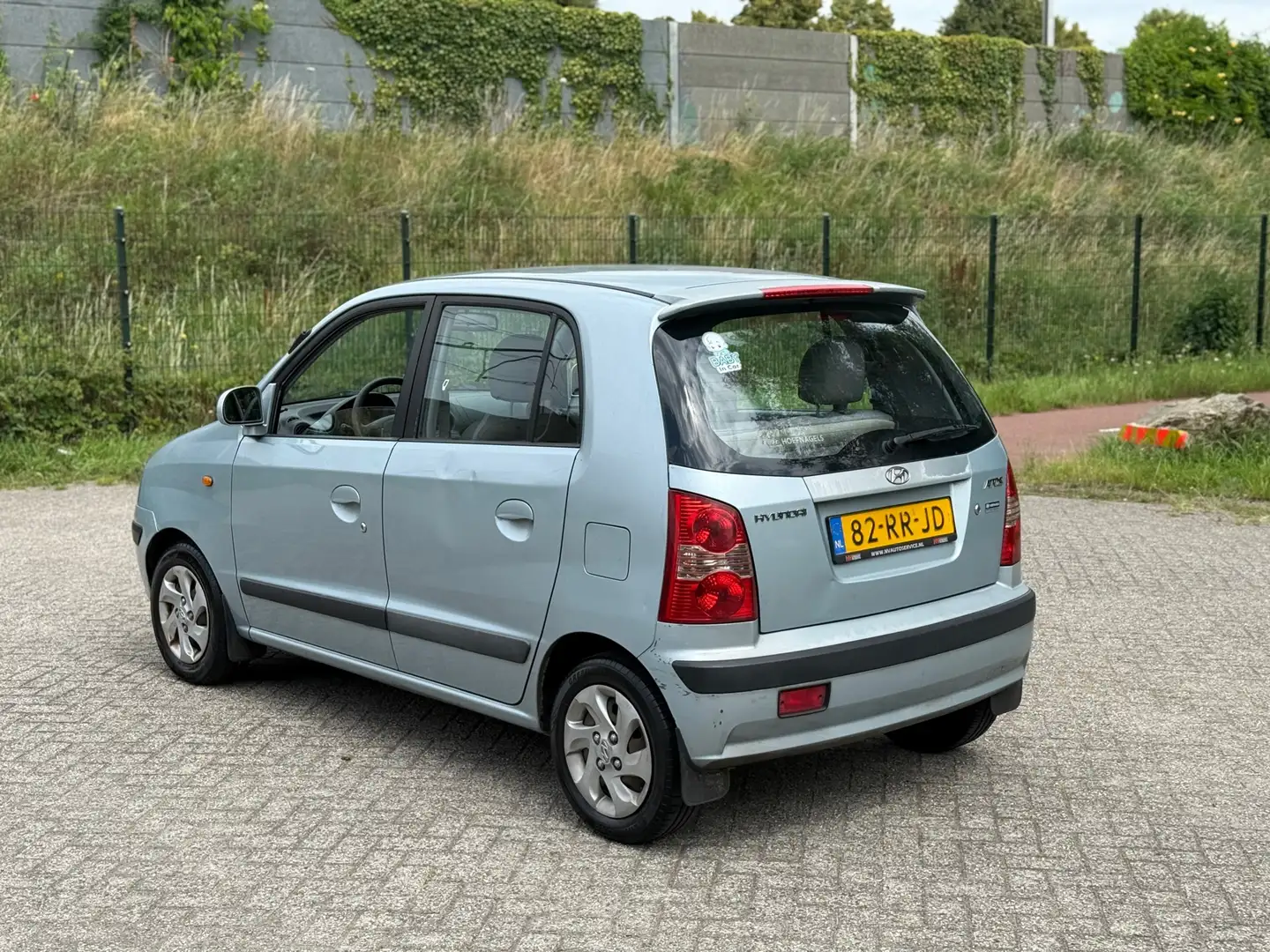Hyundai Atos 1.1i Dynamic AUTOMAAT I 5DRS I NAP I WEINIG KM Grau - 2