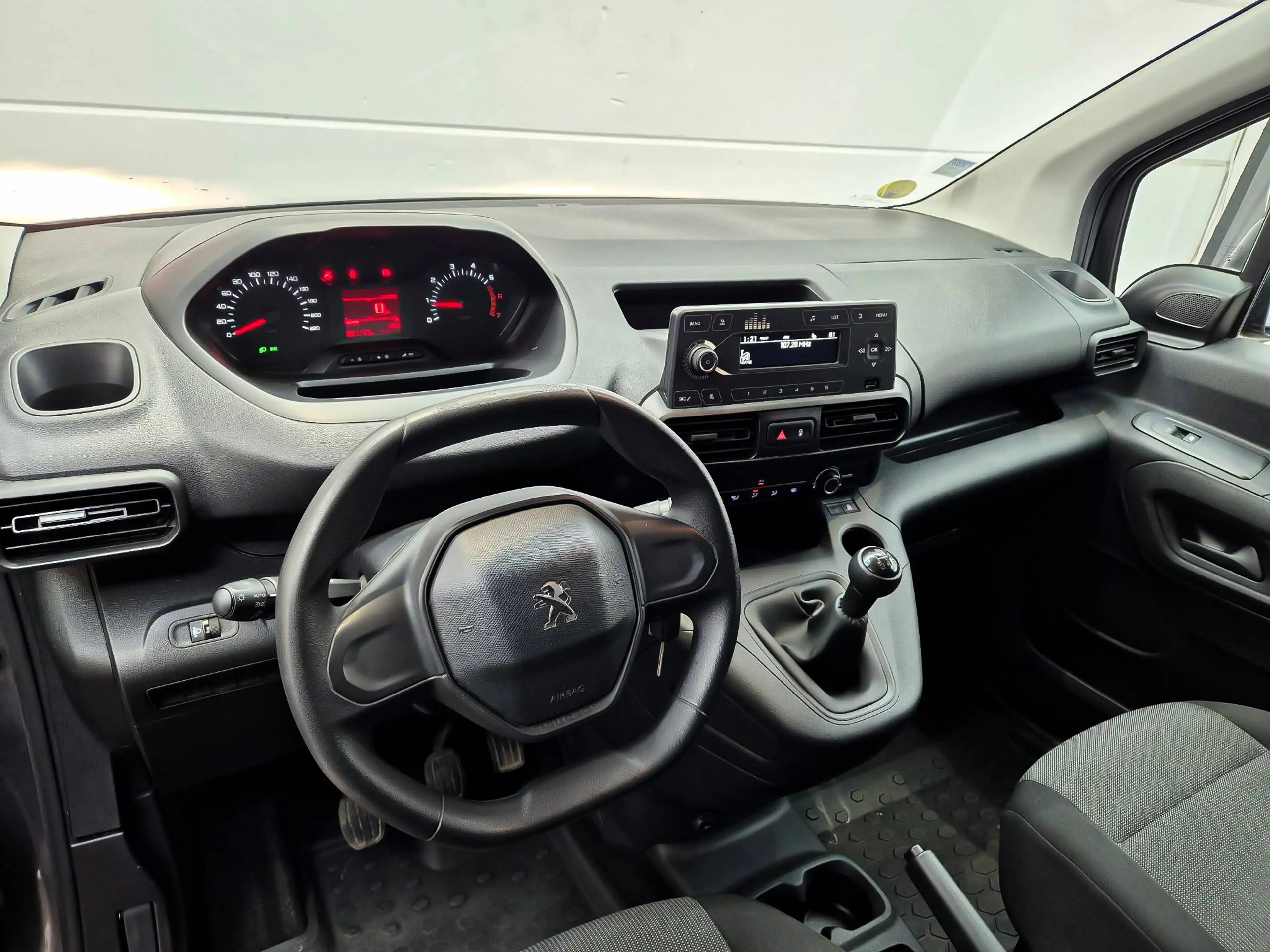 Peugeot Partner 1.5 BlueHDi L1 STD Heavy Grip (EU6.2) — photo 13