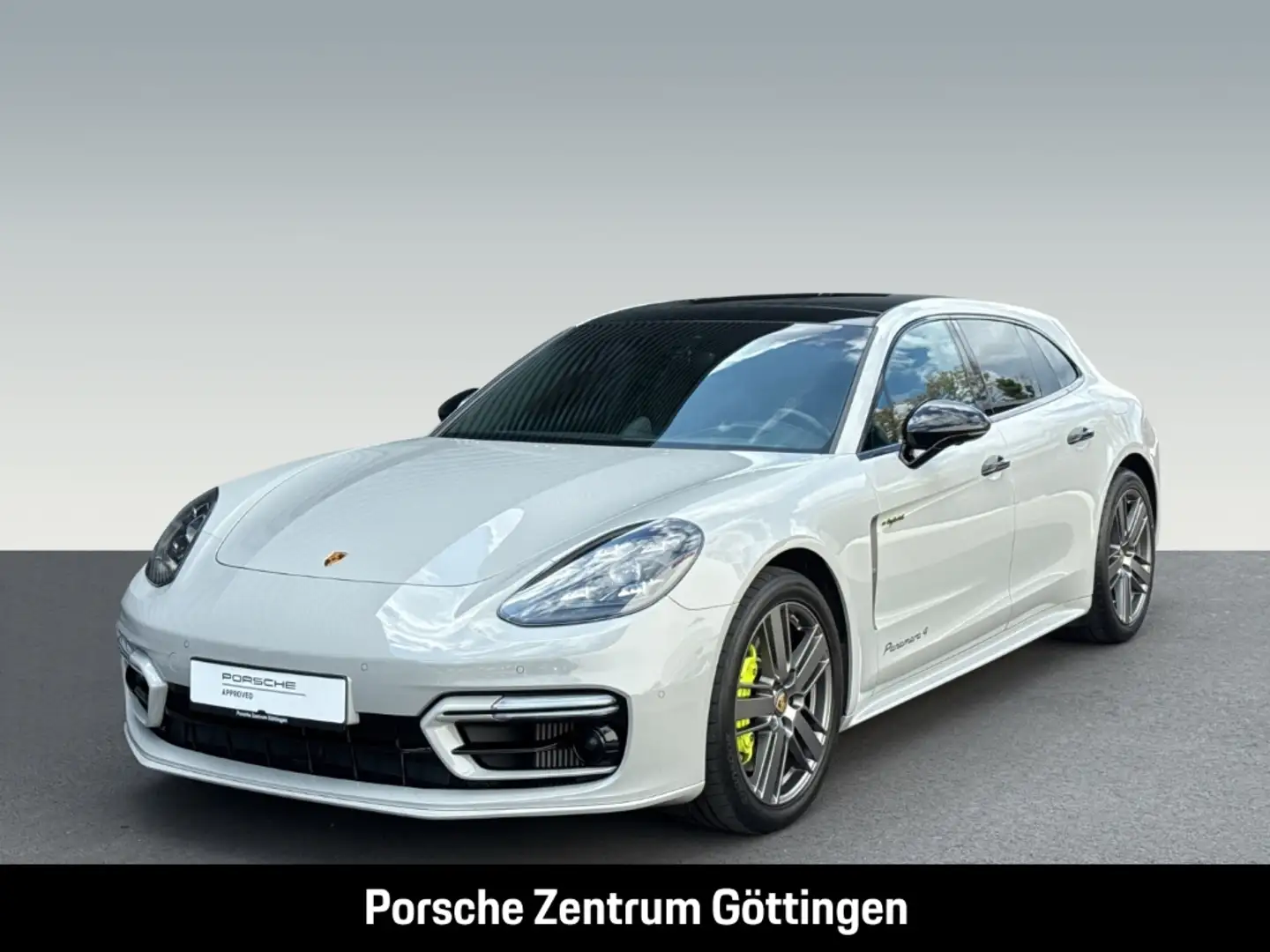Porsche Panamera 4 E-Hybrid Sport Turismo Platinum Edition Wit - 1