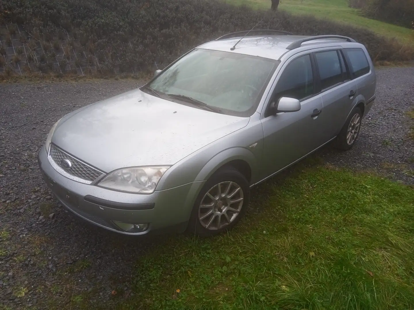 Ford Mondeo 2.0 Turbo TDCi Trend Argent - 1