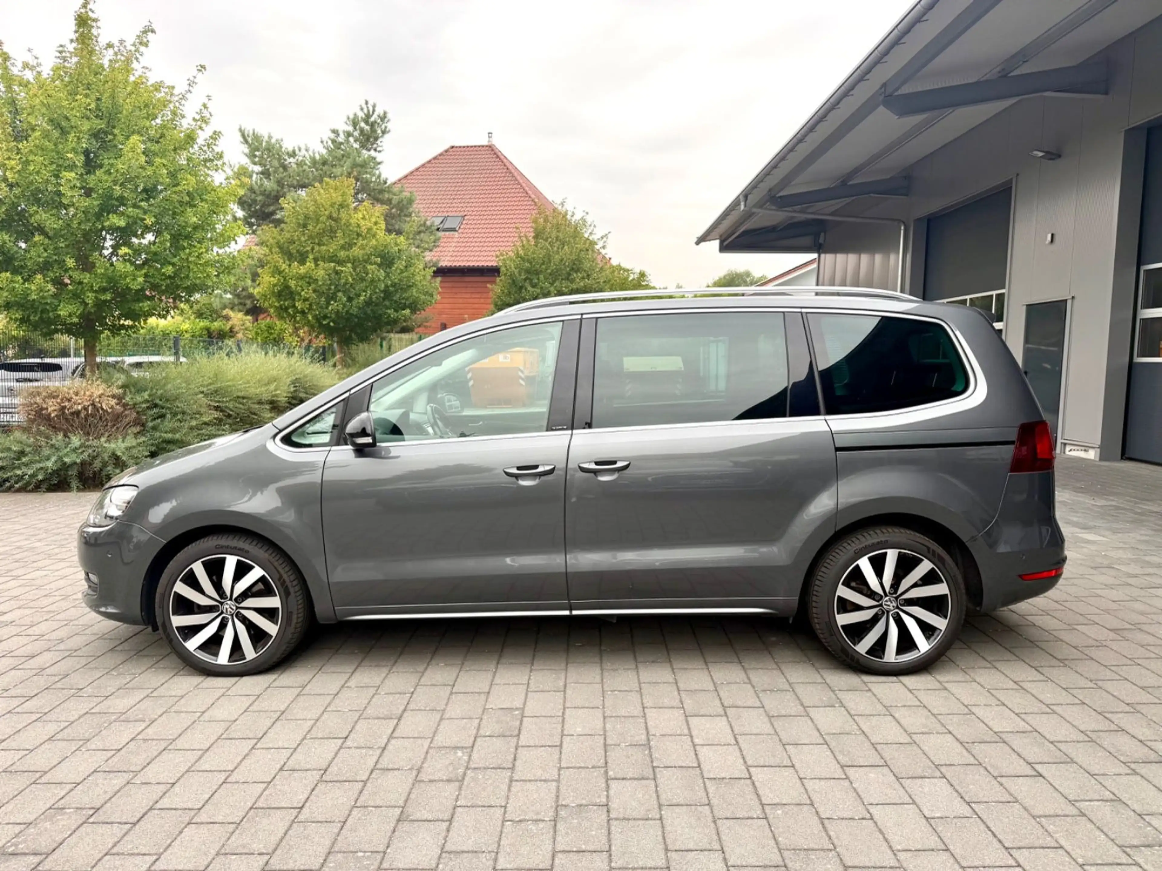 Volkswagen Sharan 2.0 TDI IQ.DRIVE 7-Sitze/AHK/Standheizung — photo 3