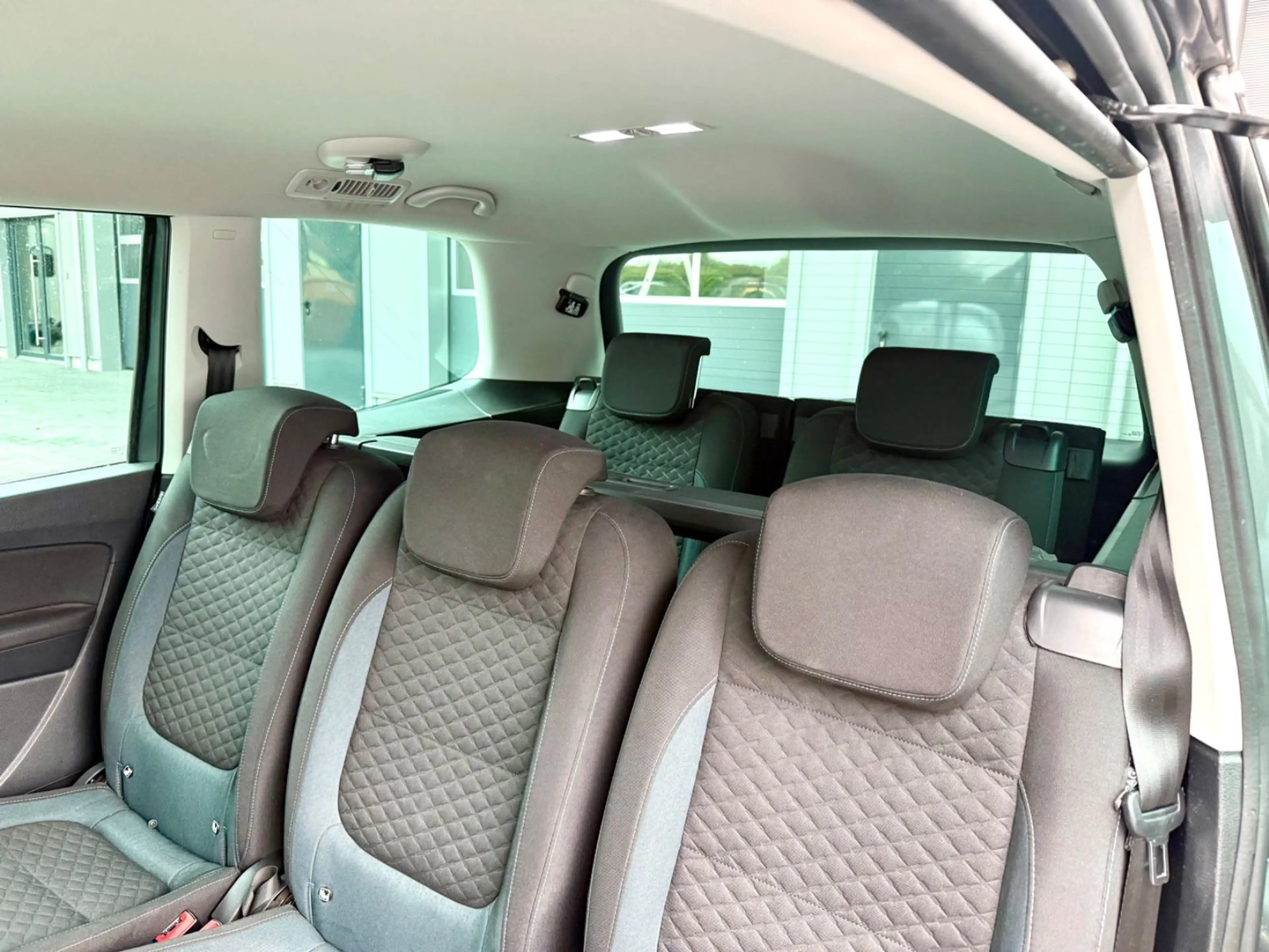 Volkswagen Sharan 2.0 TDI IQ.DRIVE 7-Sitze/AHK/Standheizung — photo 14