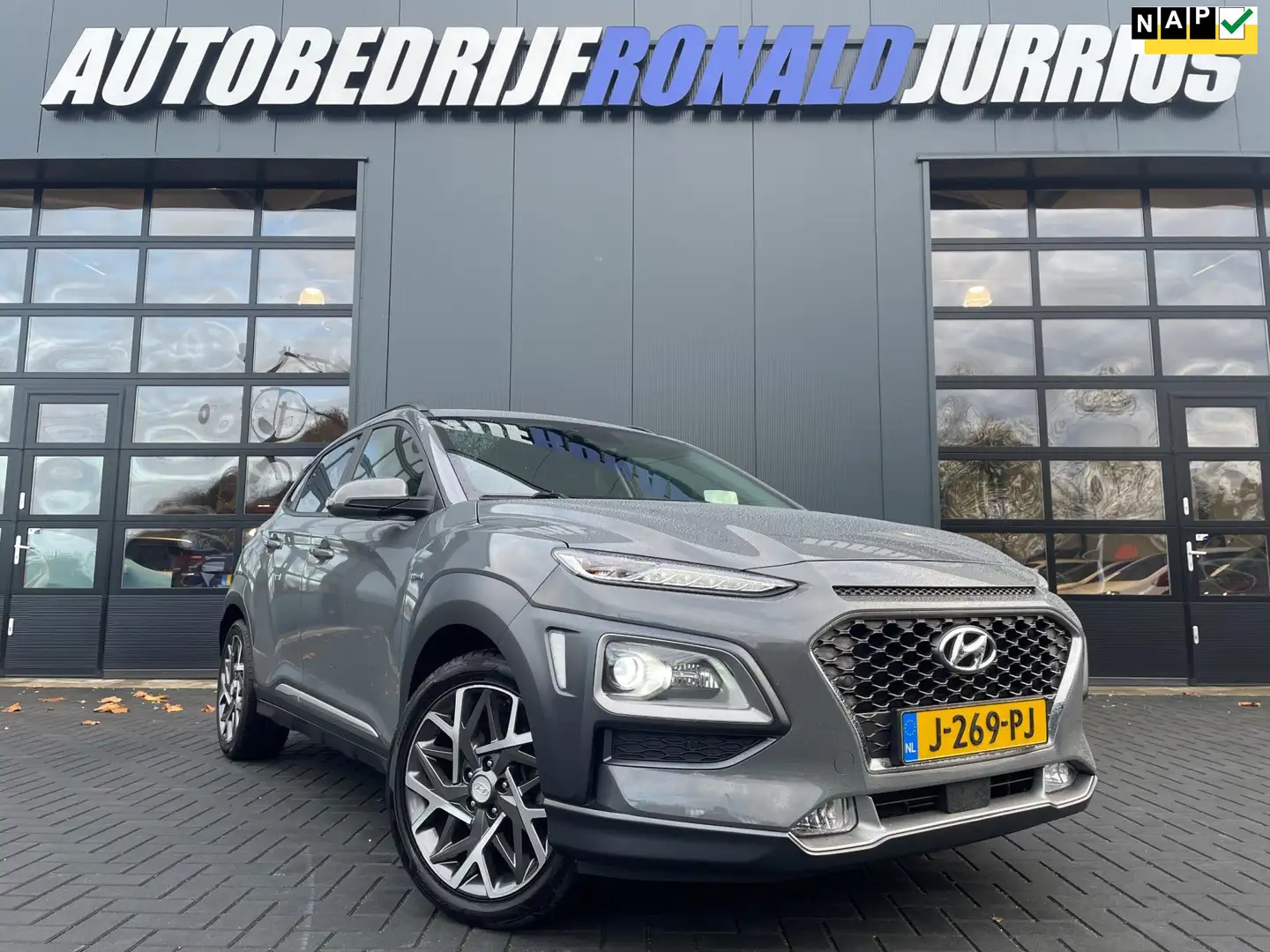 Hyundai KONA 1.6 GDI HEV Premium NL.Auto/Trekhaak/Head-Up/Camer Gris - 1