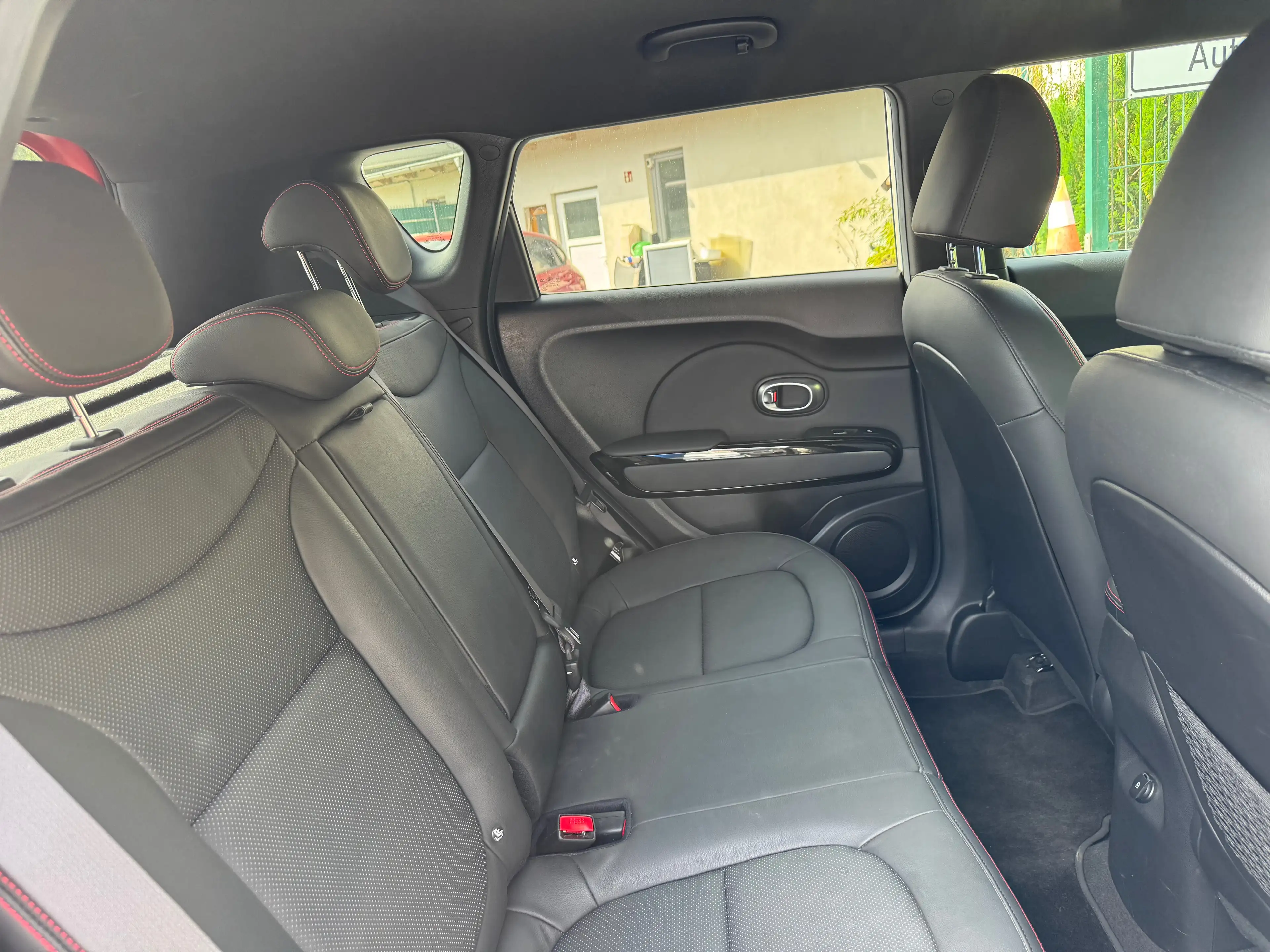 Kia Soul Soul 1.6 GDI White — photo 12