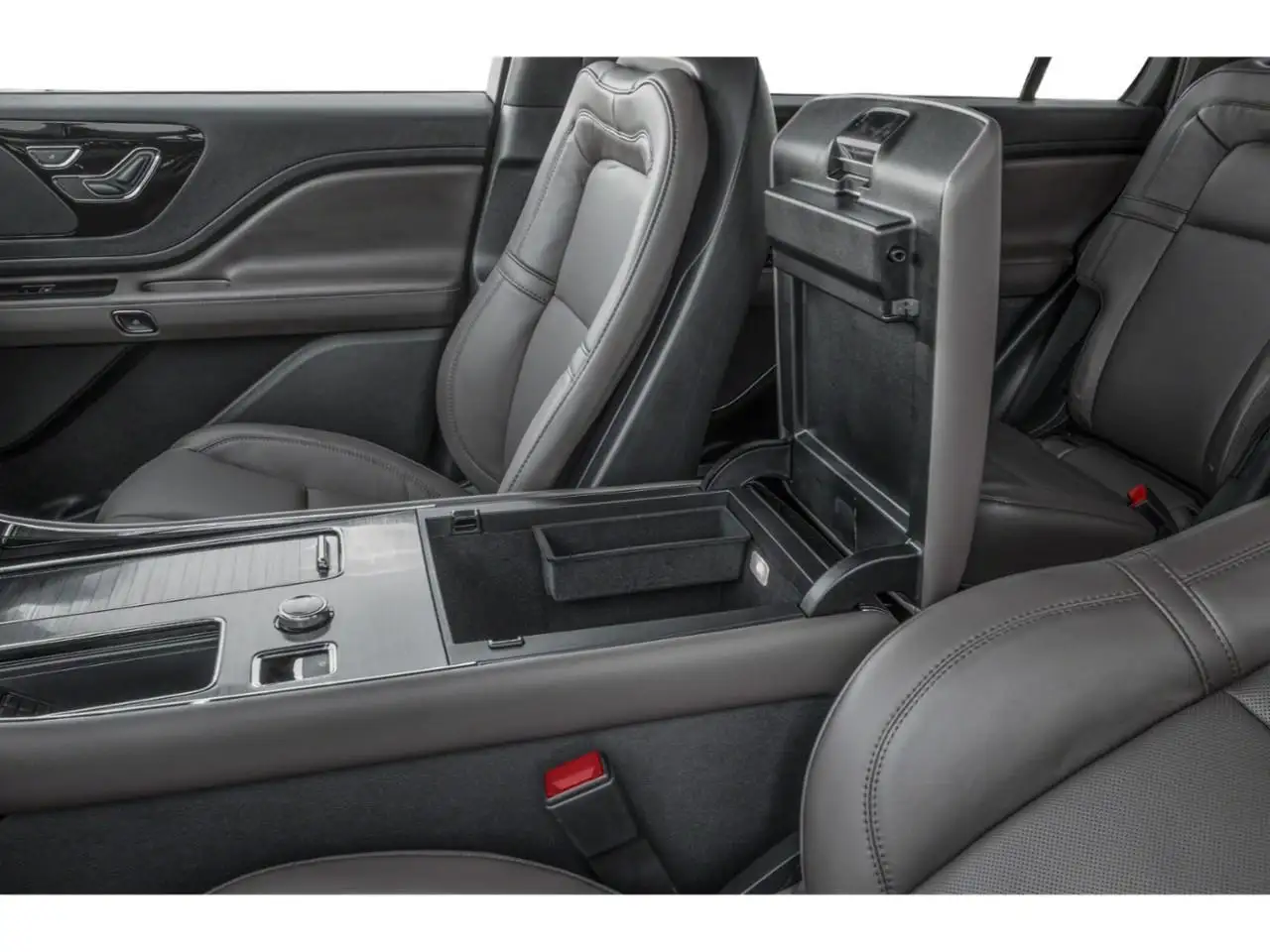 Lincoln Aviator снимка Lincoln Aviator