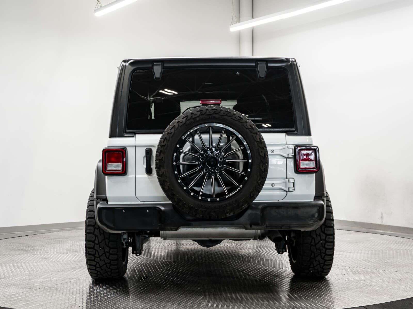 2023 Jeep Wrangler Apple CarPlay, Android Auto, Technology Package — снимка 1
