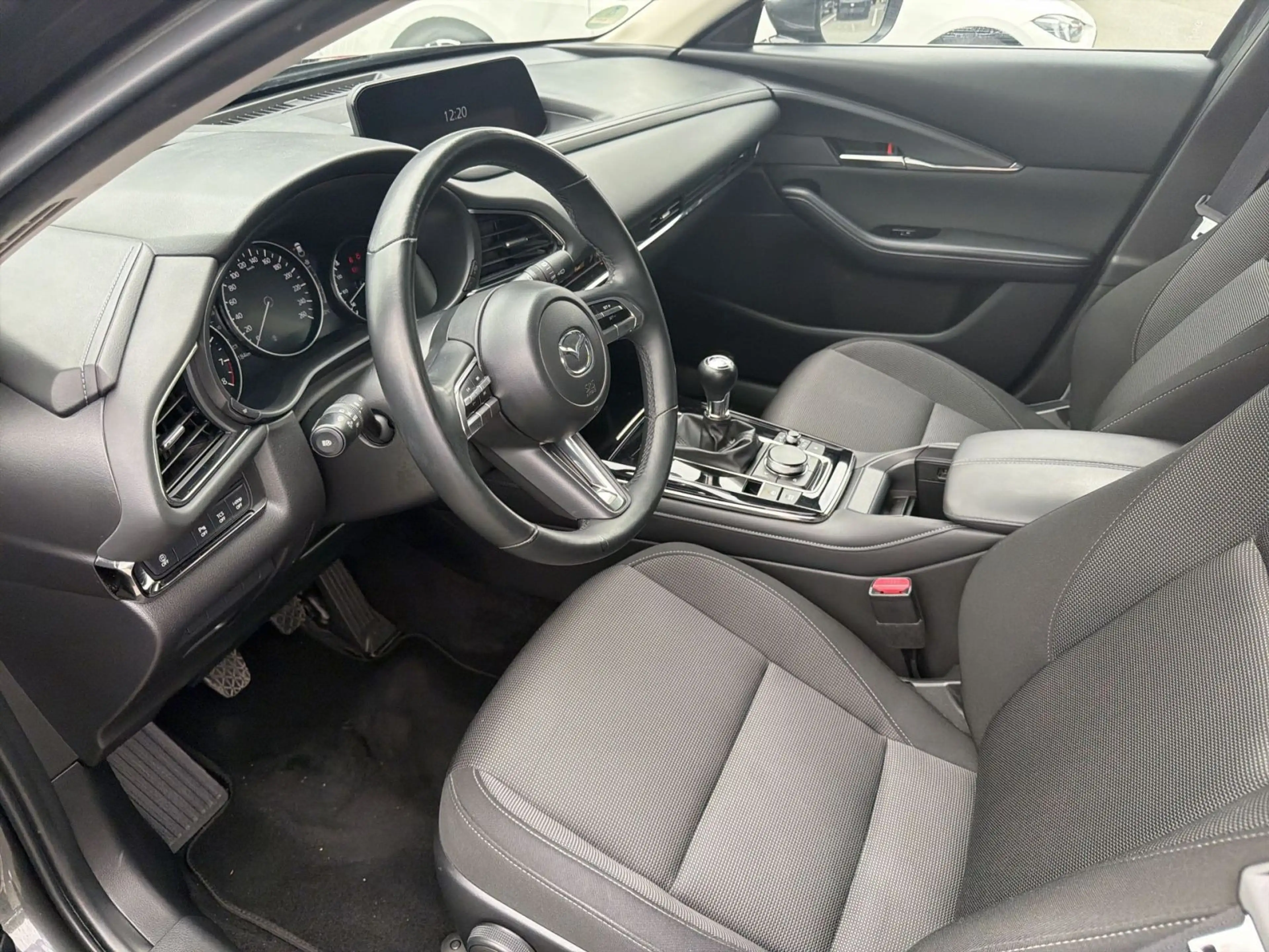 Mazda CX-30 2.0 SKYACTIV-X M Hybrid Selection 2WD — photo 12