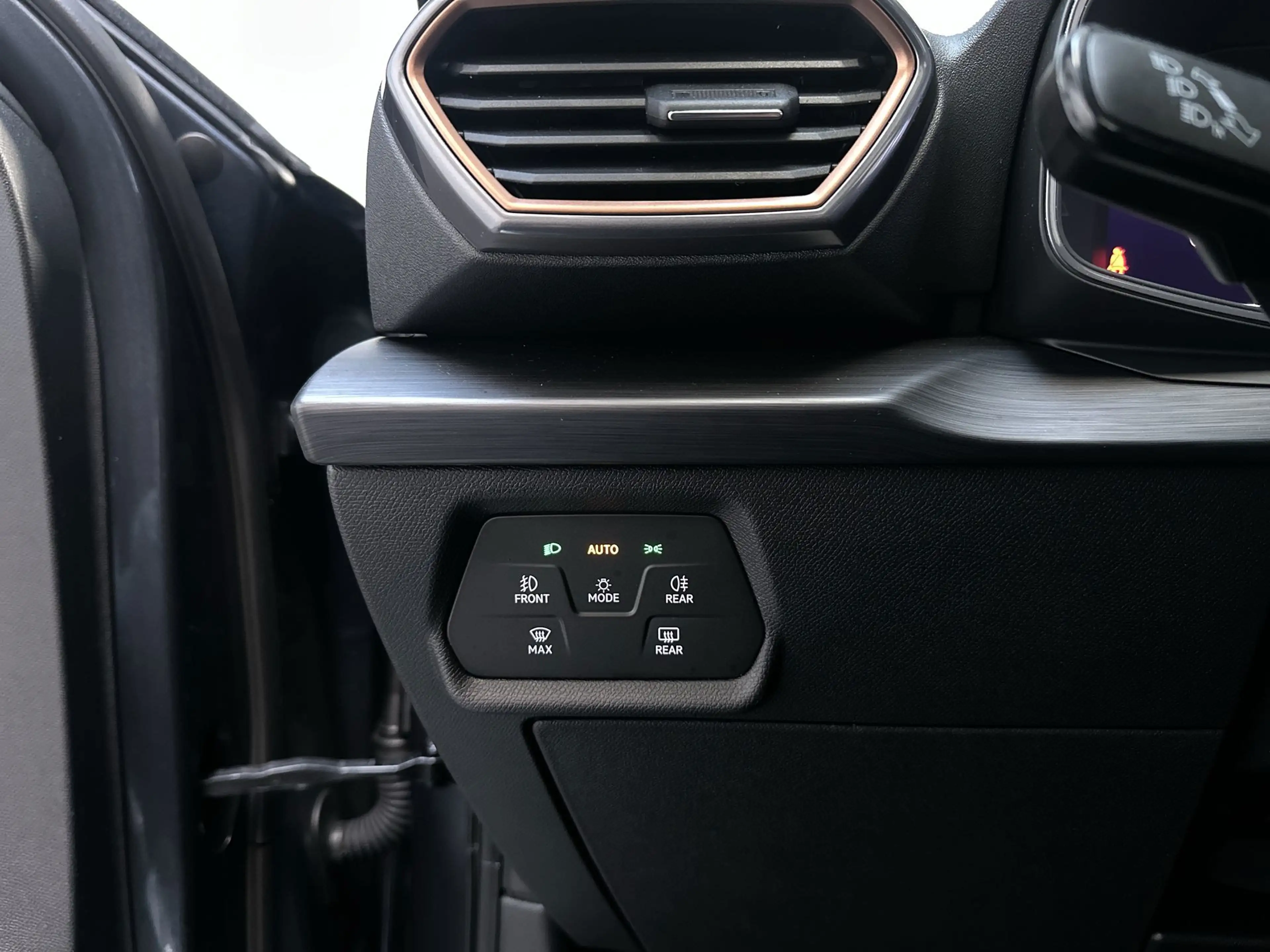 CUPRA Formentor 1.4 e-Hybrid Business Camera Panoramadak Sfeerverl — photo 26