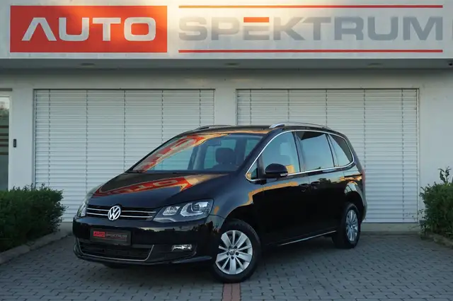 Volkswagen Sharan main image