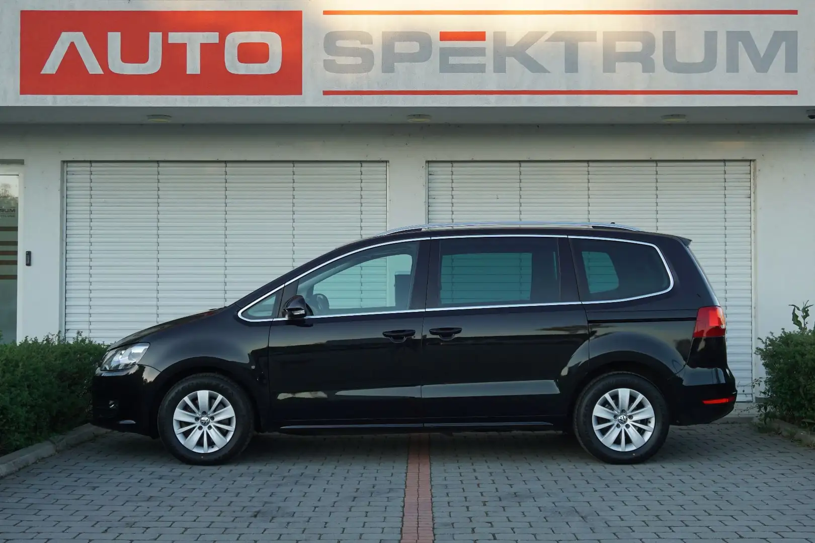 Volkswagen Sharan Karat 2,0 TDI 4Motion | € 144 mtl | 7 Sitze | Schwarz - 2