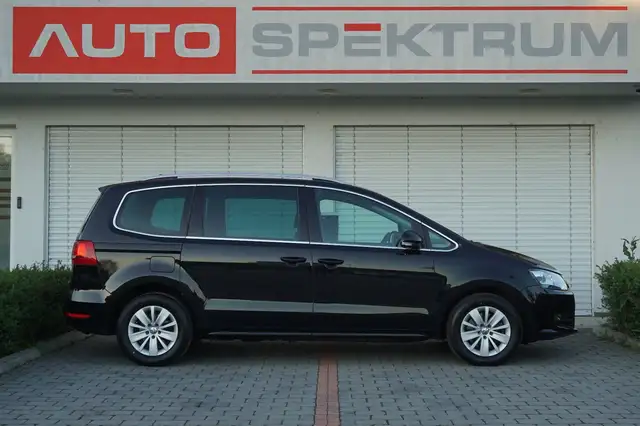 Volkswagen Sharan view 6