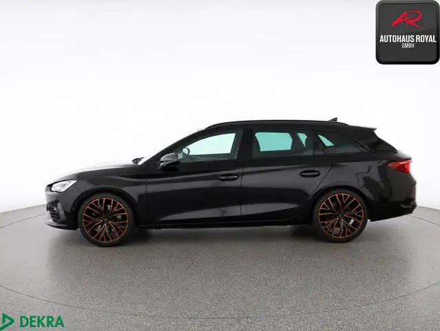 Cupra Leon view 2