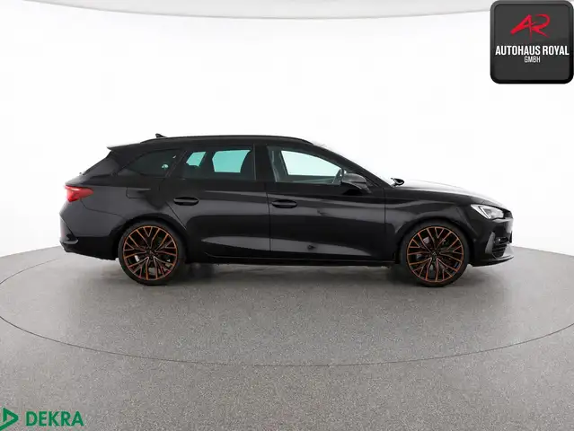 Cupra Leon view 6