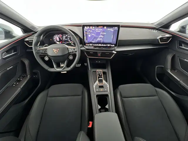 Cupra Leon view 6