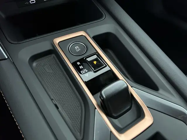 Cupra Leon view 13